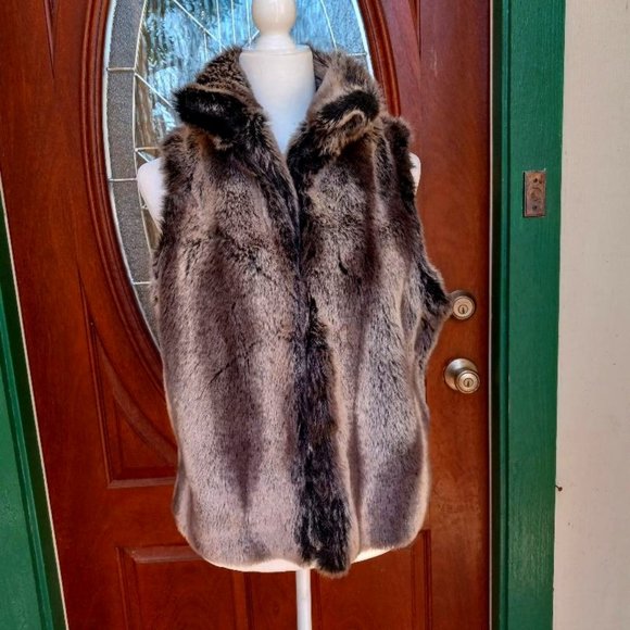 Parkhurst Faux Fur Vest 